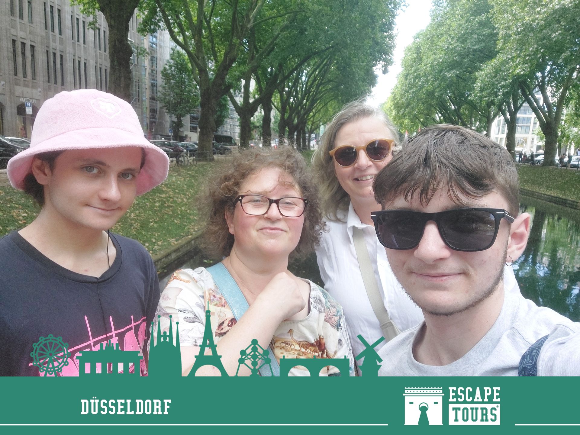 Rekordzeit: SISTERS and SONS